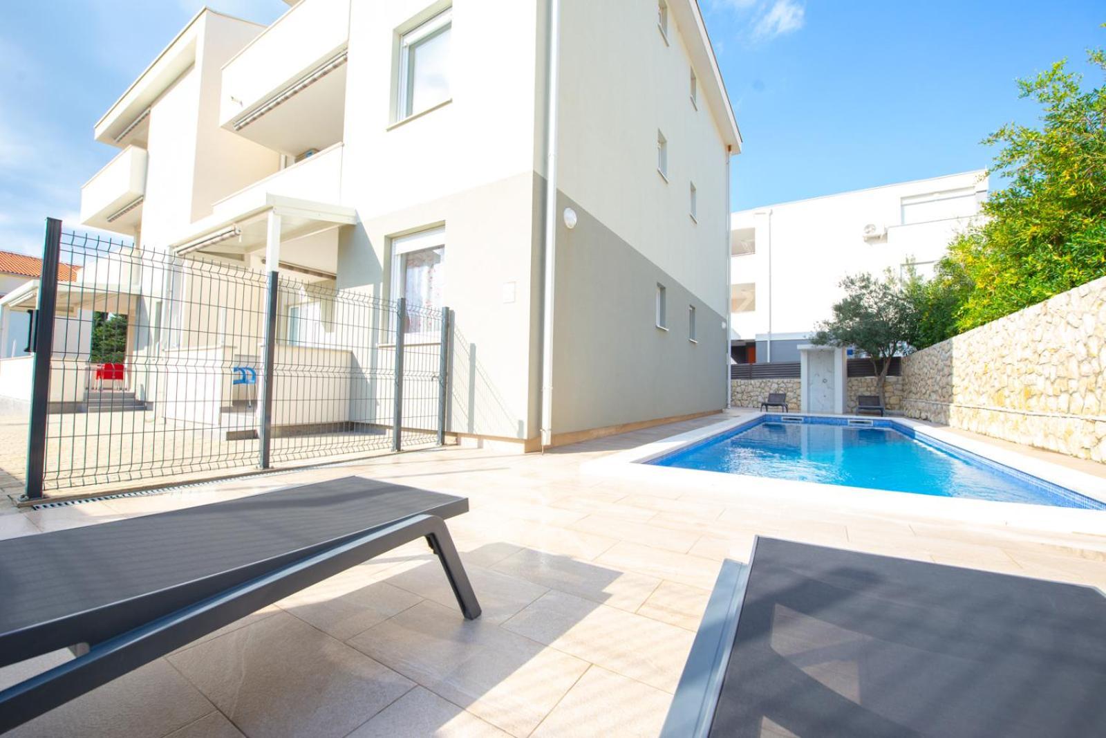 נובליה Apartments Yoko מראה חיצוני תמונה