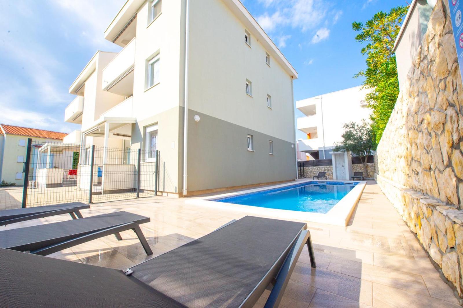 נובליה Apartments Yoko מראה חיצוני תמונה