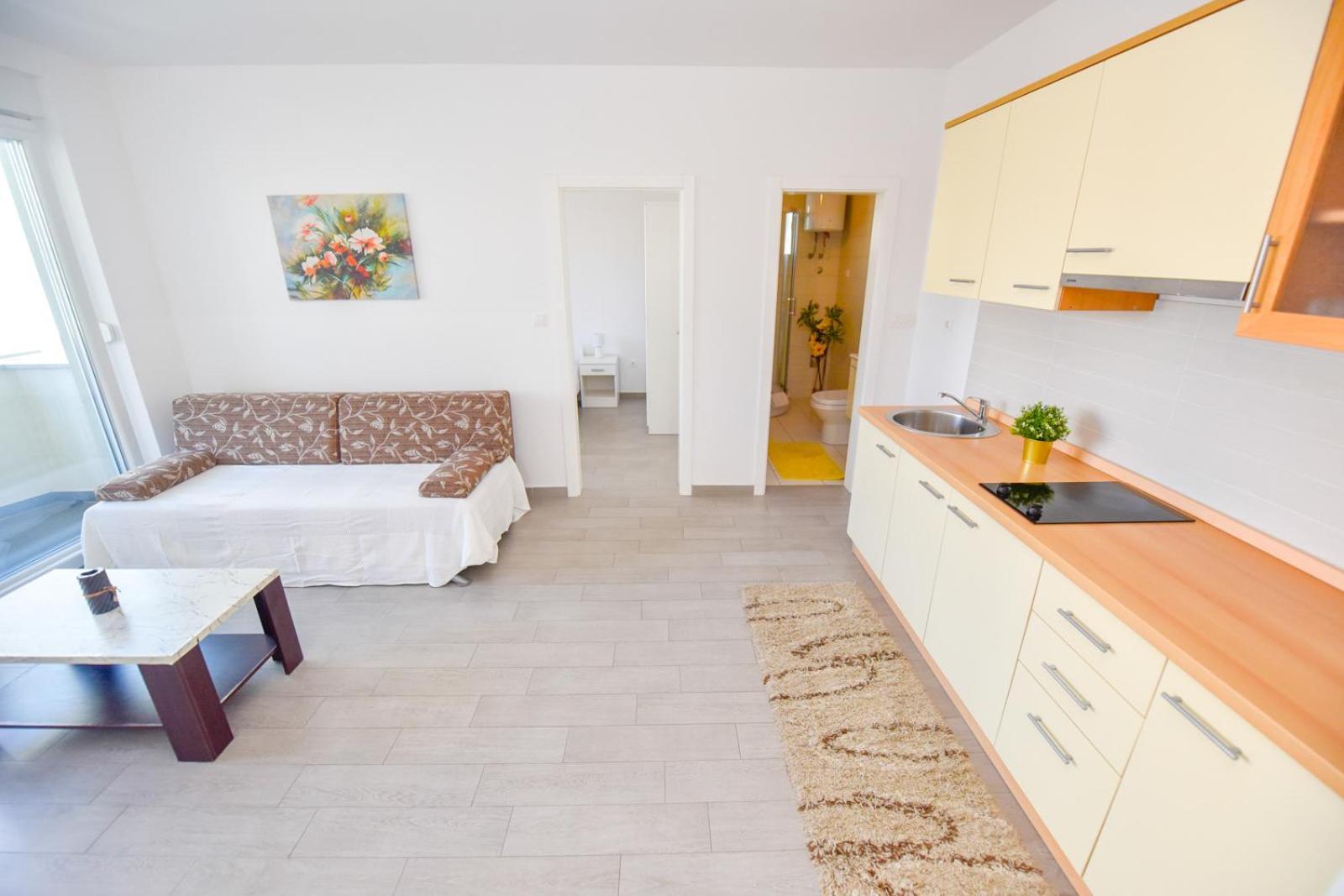 נובליה Apartments Yoko מראה חיצוני תמונה